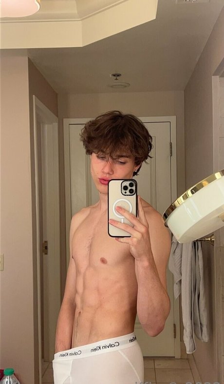 xxxgriffin star nude photos