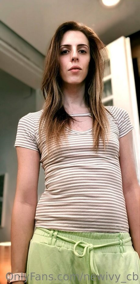 newivy cb pornographic model img