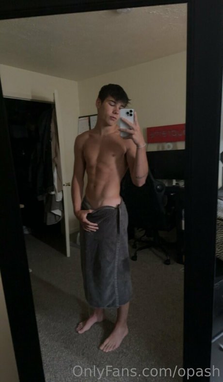 opash erotic actress picture