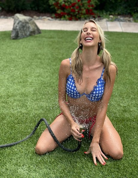 briteresifree model nude pictures