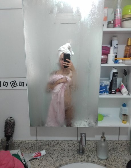 Liz Oliver top pornstar img