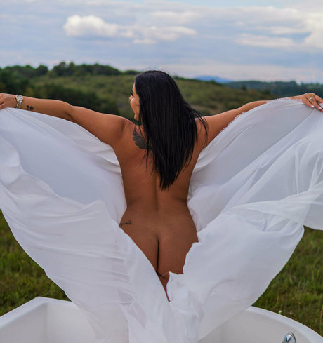 Justmebiu xxx actress archive