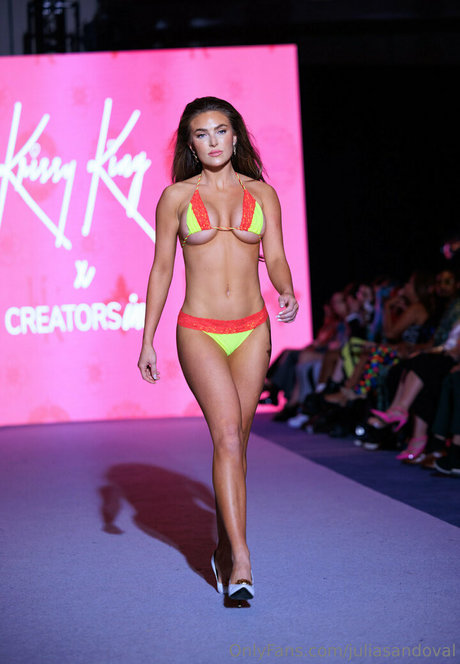 juliasandoval model erotic pictures