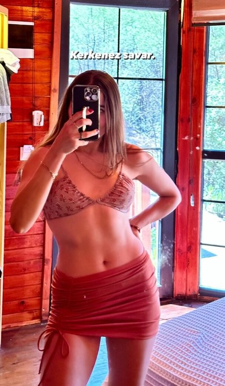 big ass blonde onlyfans free pictures