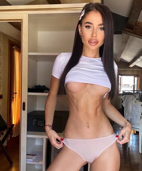 Darina bliek beautiful actress images