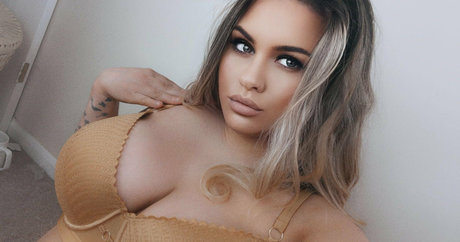 Maci Carter top model photos