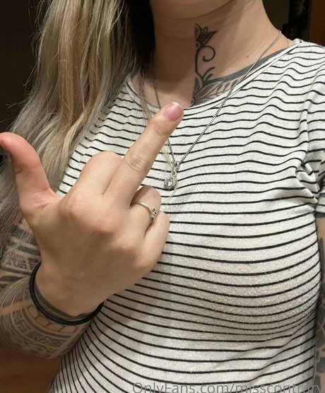 misscontrary free nudes actress photo