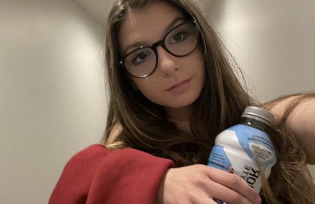 lanarhoads18 high quality actress picture