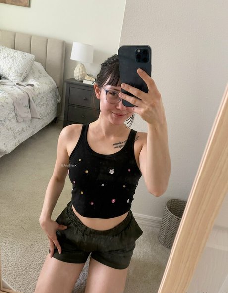 yummyaria pornographic star pics