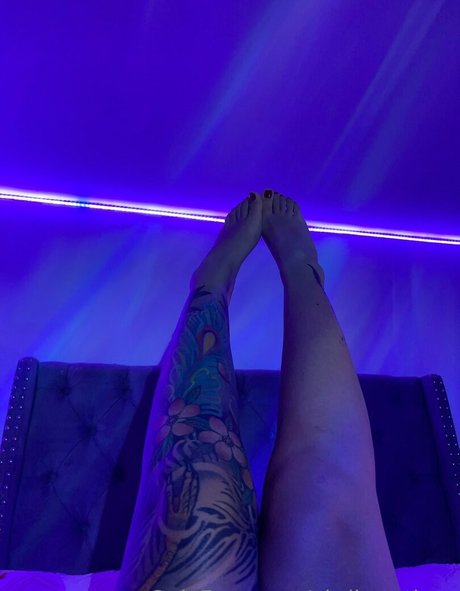 abrilmartinez star high quality picture