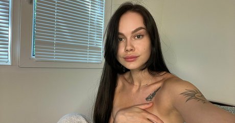 lunabelle vip star nudes photos