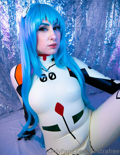 aestrafree pretty model photos