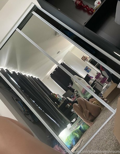 geekie boos model sex gallery