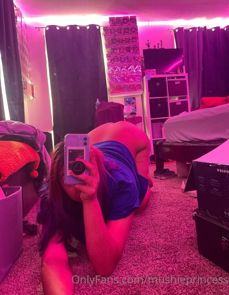 geekie boos model beautiful picture