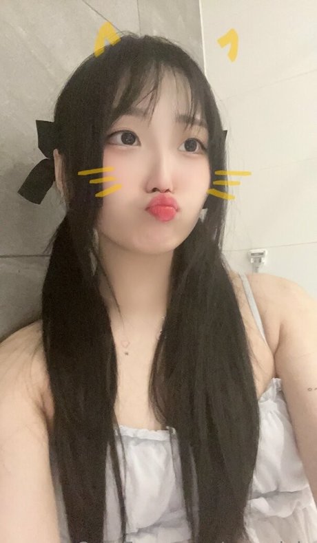 awnnivip model sex archive