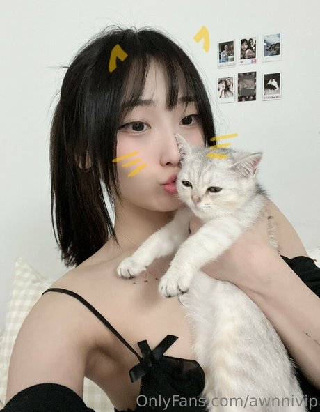 awnnivip pornstar xxx picture