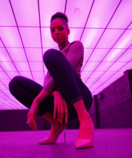 Amala Ekpunobi sexy pornstar img