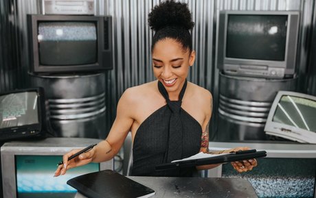 Amala Ekpunobi star hd pictures