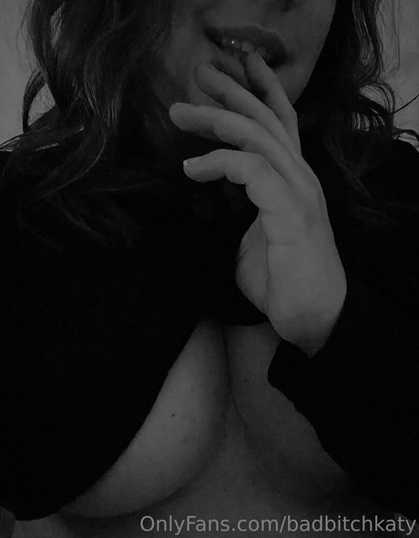 badbitchkaty nice actress photo