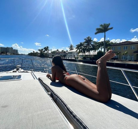 thevarietygurl star pics