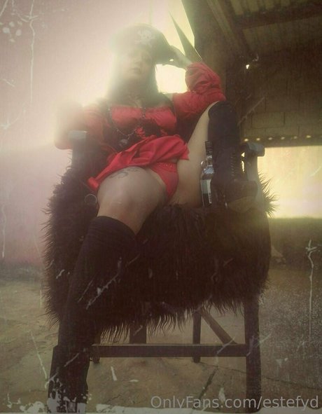 estefyd model exclusive image