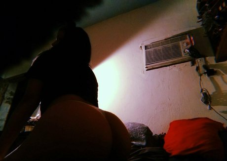 estefyd pornstar nude images