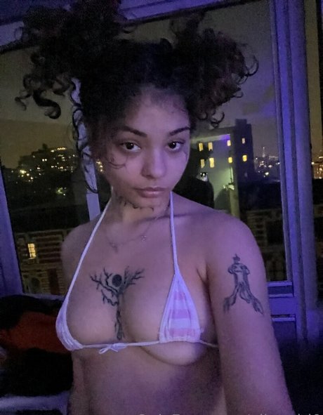 aliengirl0 pornstar exclusive gallery