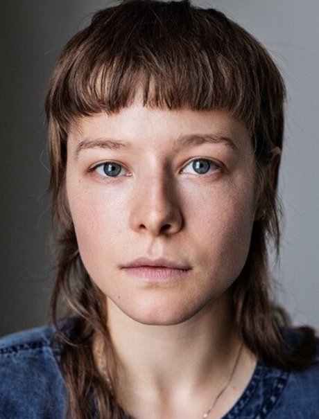 Emma D arcy beautiful star pic