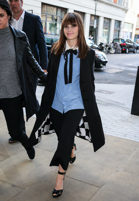 Felicity Jones hd star images