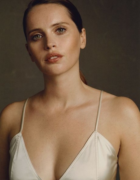 Felicity Jones sexy actress archive