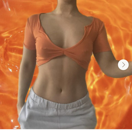 Maisie Smith model naked pictures