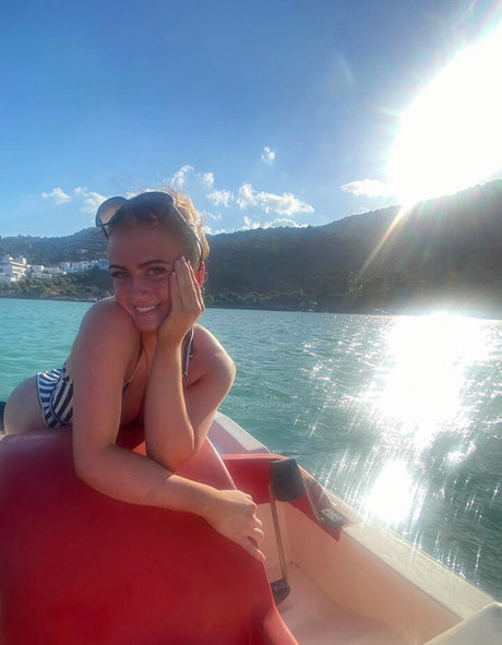 Maisie Smith model nudes photos