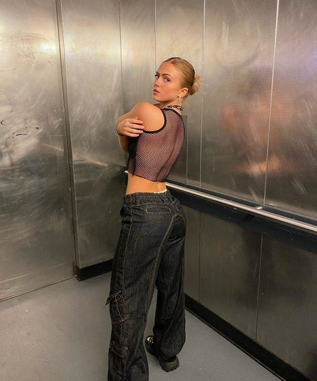 Maisie Smith pornographic actress archive