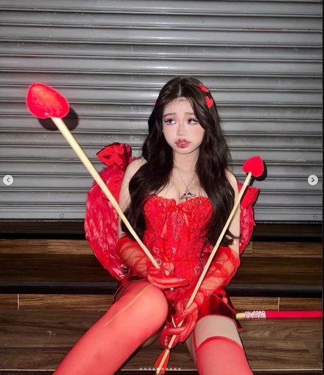 amberrllo star galleries