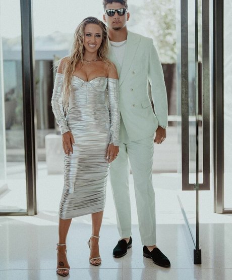 Brittany Lynne nice pornstar image