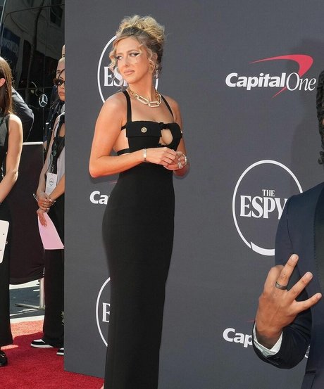 Brittany Lynne hd pornstar photo