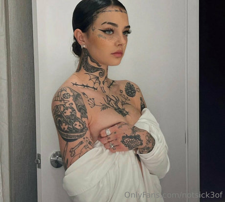 Notsick3 xxx pornstar pictures