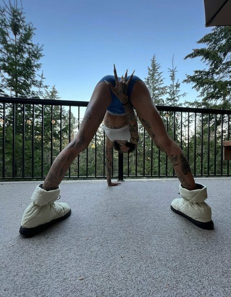 Notsick3 pornstar beautiful pictures