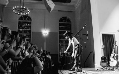 Gracie Abrams hd star gallery