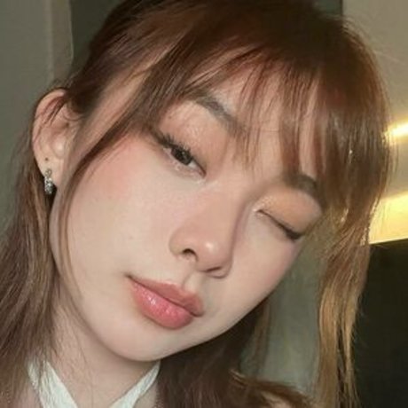 pipluptiny sex actress img