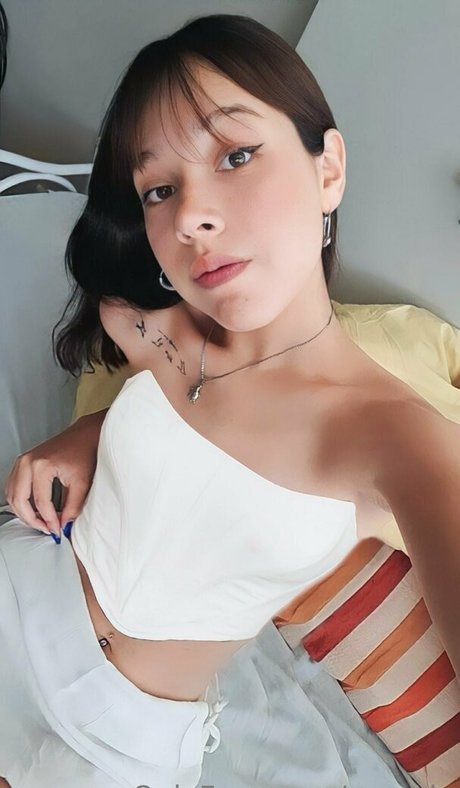 raecalu porn star gallery