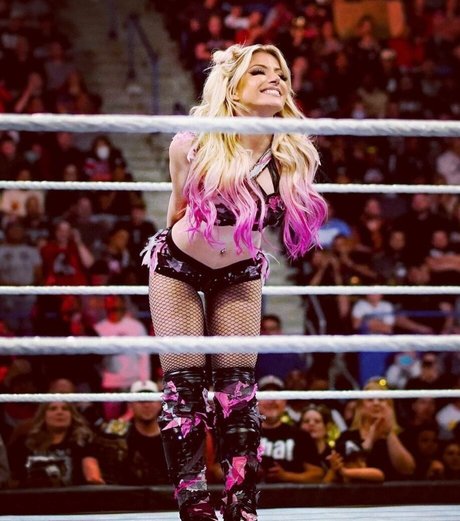 Alexa Bliss pretty pornstar galleries