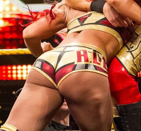 Alexa Bliss sexy model pics