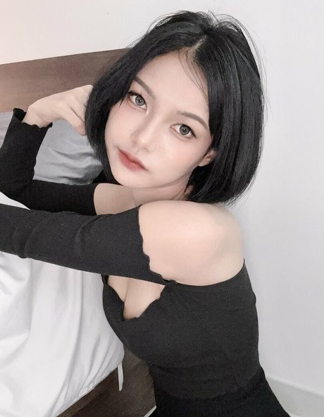 Chippu star nudes photos