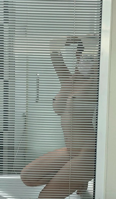 kaemaleaw model naked photos