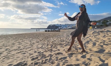 GD Films star erotic pic