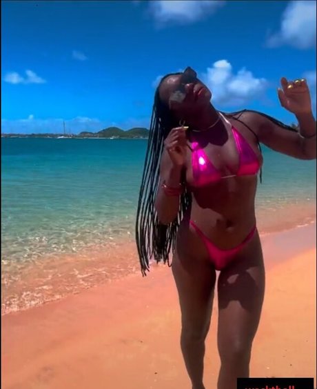 GD Films model hot pic