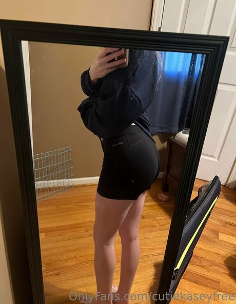 cutiekaseyfree art star img