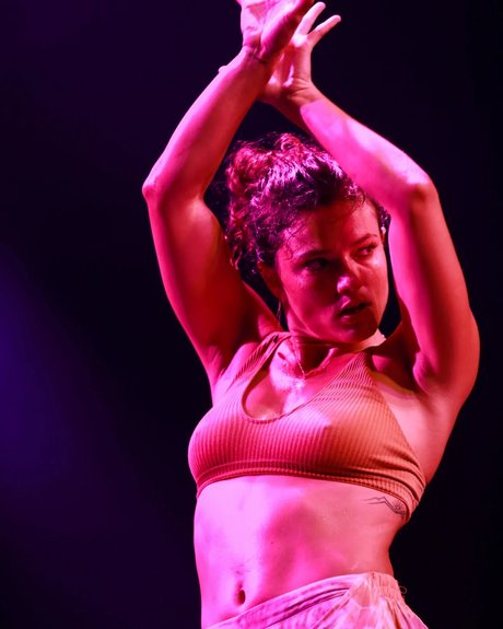 Jade Chynoweth star porn pics