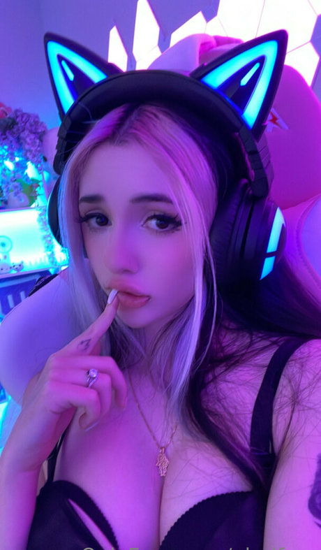 alyrifree nude star image